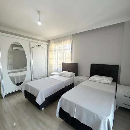 Modern Pool Near Sarimsakli In Ayvalik